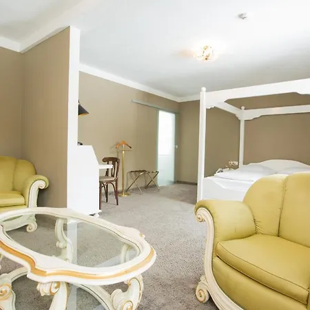 Boutiquehotel Goldhahn Bio Sport & Wellness Hotel