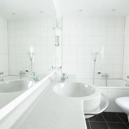 Boutiquehotel Goldhahn Bio Sport & Wellness Hotel 3*