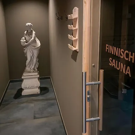 Boutiquehotel Goldhahn Bio Sport & Wellness 3*