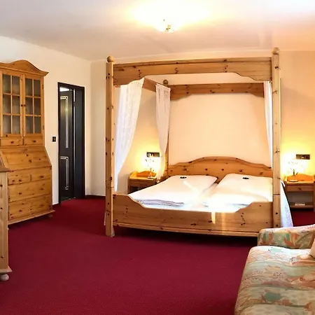 Hotel Boutiquehotel Goldhahn Bio Sport & Wellness